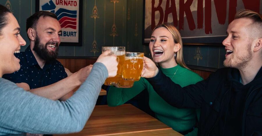 Reykjavik: Evening Icelandic Food and Drink Tour - The opening stop: an easy start to Icelandic food