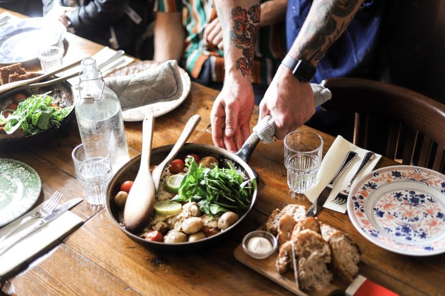 Reykjavik: Guided Foodie Walking Tour with 6 Tastings - Who will enjoy this food walk most?