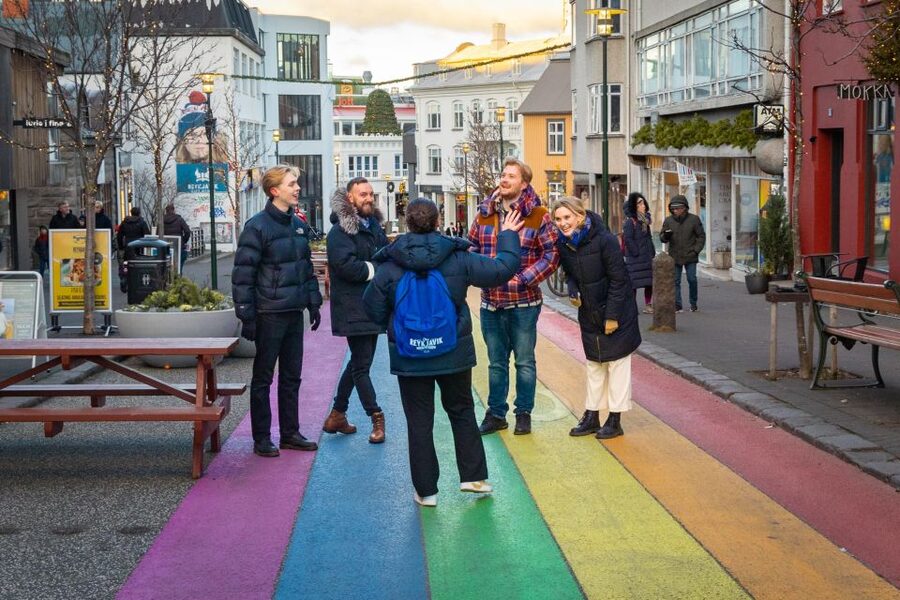 Reykjavik: Guided Foodie Walking Tour with 6 Tastings - Should you book this Reykjavik food tour?