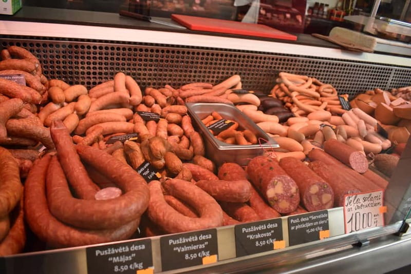 Riga: Central Market Latvian Food Tour - The first tastings: bread, cheese, meat, and local habits