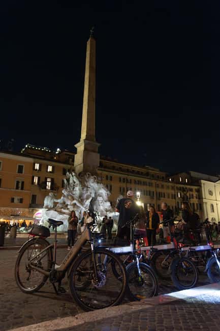Rome by Night: E-bike Small Group Tour -Food & Wine (Option) - Saint Peter’s Basilica and Castel Sant’Angelo