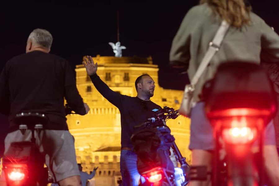 Rome by Night: E-bike Small Group Tour -Food & Wine (Option) - The Optional Salumeria Stop