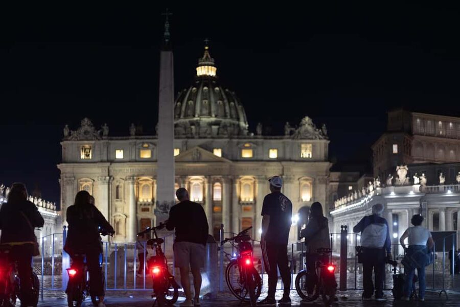 Rome by Night: E-bike Small Group Tour -Food & Wine (Option) - Capitoline Hill and the Roman Forum View