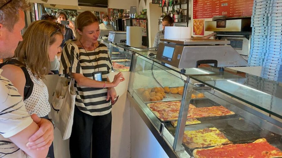Rome: Food and Wine Tour, Trastevere and Jewish Ghetto - Pizza and supplì: Rome’s first two bites