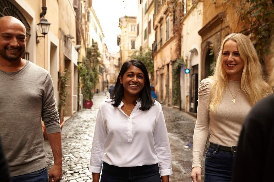 Rome: Food Tour of the Historic Center with Rooftop Spritz - Price, timing, and what you receive