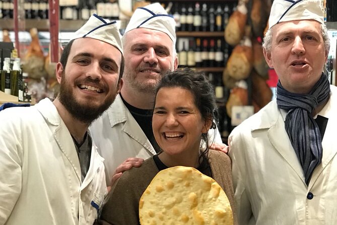 Rome Food Tour: Unlimited Tastings with Fine Wine & Barolo - Lemongrass Ice Cream: an easy finish near the Metro