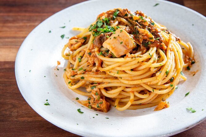 Rome Food Tour: Unlimited Tastings with Fine Wine & Barolo - La Nicchia Cafè: a generous opening plate