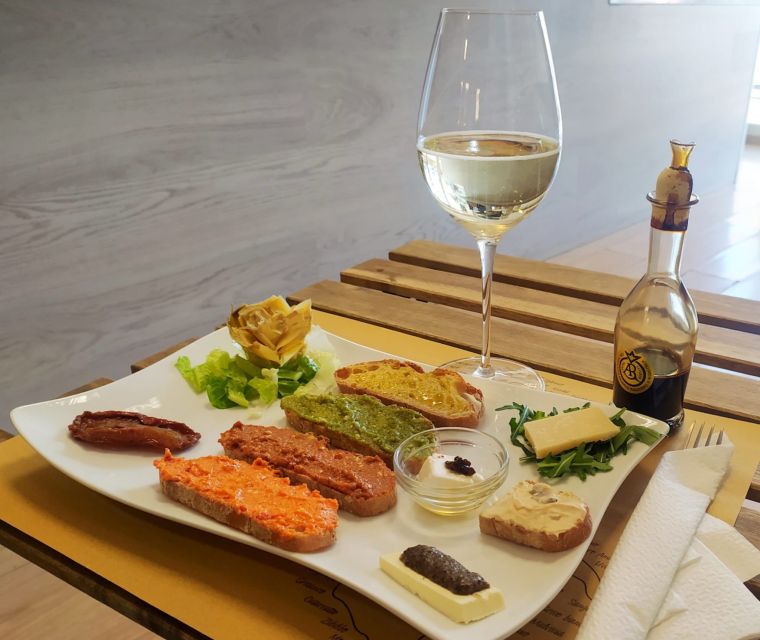 Rome: Gourmet Food Tour with Dinner & Barolo Wine - Starting at La Nicchia Cafè near the Vatican