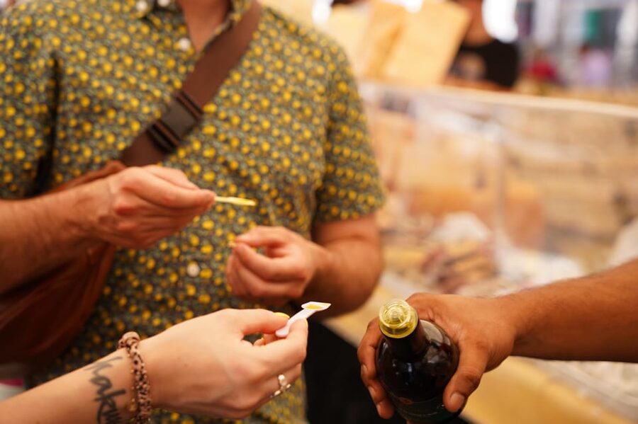 Rome: Guided City Food Tour by Vespa and Tastings - Sights, viewpoints, and quieter corners