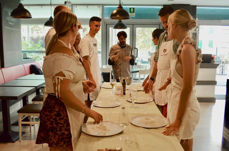 Rome: Hands-On Pizza Making Class near the Vatican with Wine - Finding Pummarè Above the Trionfale Food Market
