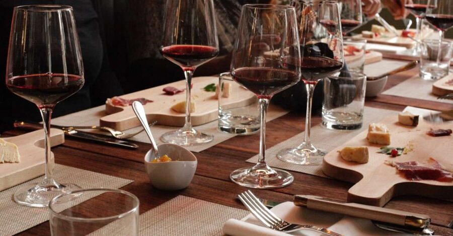 Rome: Italian Food and Wine Guided Tasting Experience - Three venues, three different tastes of Italy