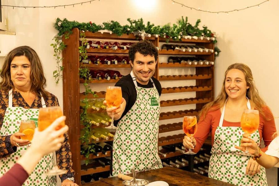 Rome: Pizza Making Cooking Class With Spritz Cocktails - Key points to know before booking