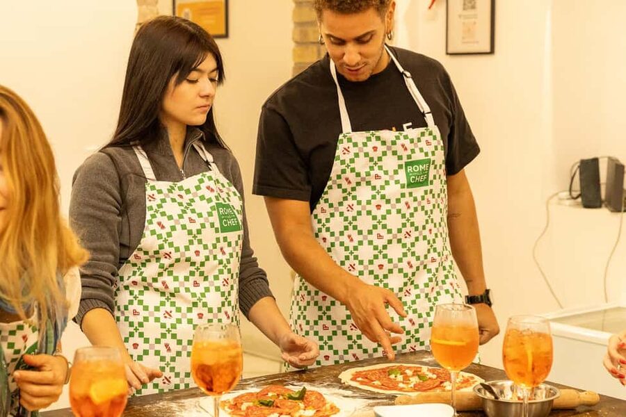 Rome: Pizza Making Cooking Class With Spritz Cocktails - Mixing Aperol and Hugo Spritz