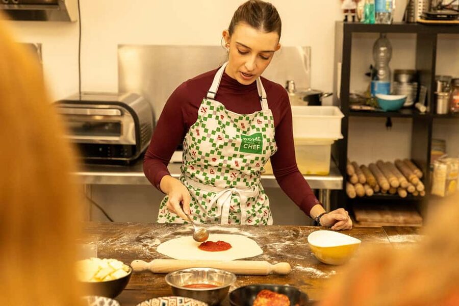 Rome: Pizza Making Cooking Class With Spritz Cocktails - What the hosts add to the experience