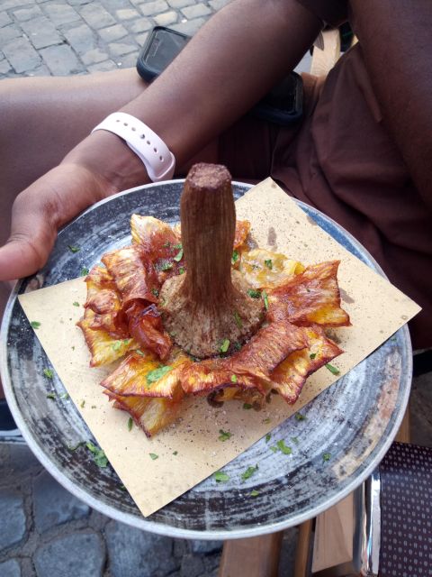 Rome: Trastevere and Jewish Ghetto Street Food Walking Tour - First tastes of Roman street food
