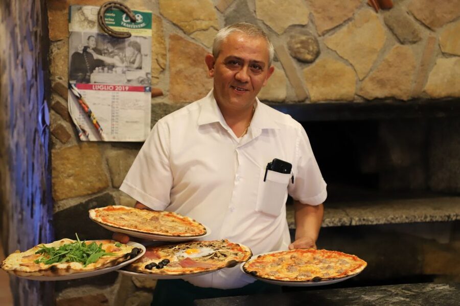 Rome: Trastevere Food and Wine Tasting Tour - Should you book it?