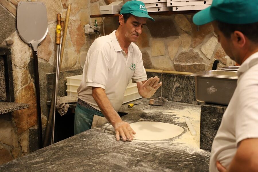 Rome: Trastevere Food and Wine Tasting Tour - Who should book this Trastevere food tour?