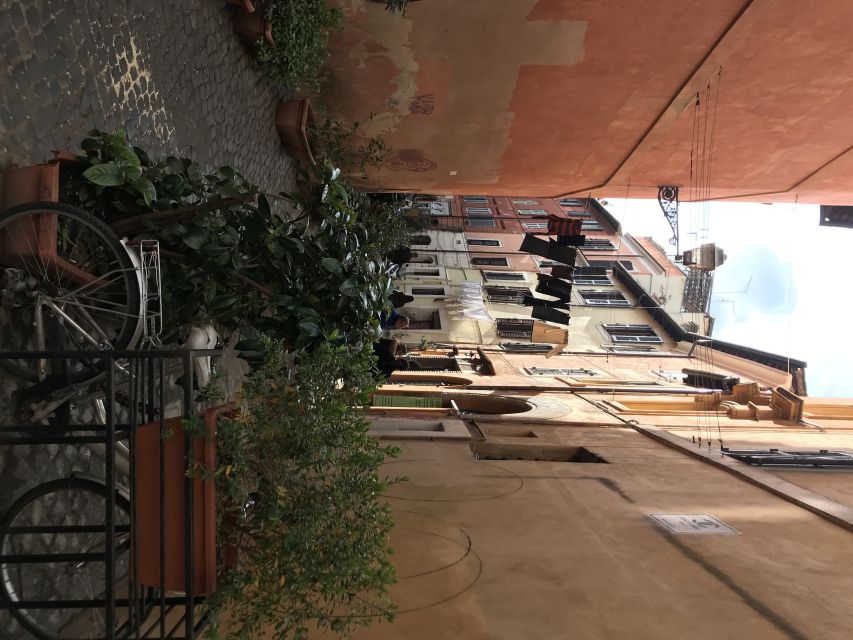 Rome: Trastevere Guided Food and Wine Tour with 20+ Tastings - Fresh pasta and pizza from a wood-fired oven