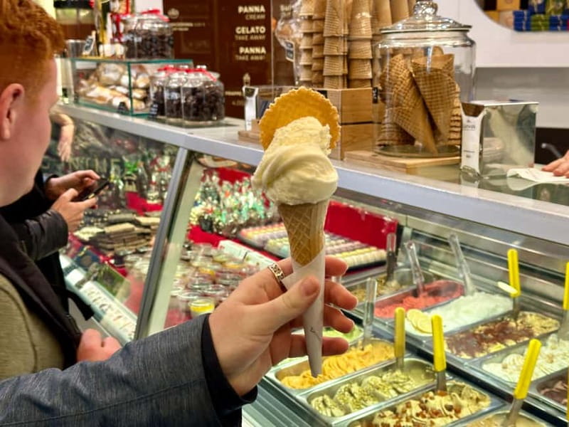 Rome: Trastevere Street Food Walking Tour with Local Expert - Meeting on Tiber Island