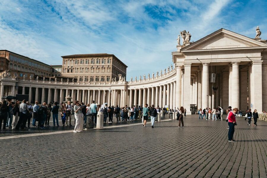 Rome: Trionfale and Prati Food and Wine Tasting Tour - Lazio wines and the question of quantity
