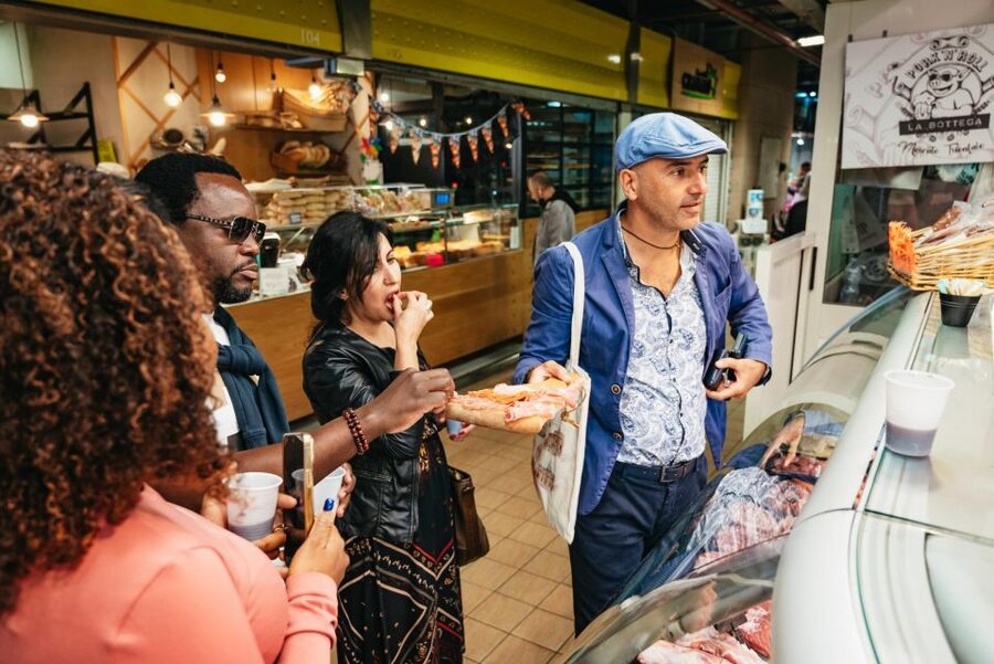 Rome: Trionfale and Prati Food and Wine Tasting Tour - Guides make or break the experience