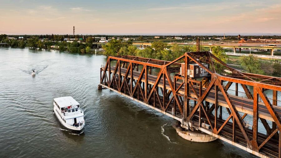 Sacramento: City Cruises River Cruise with History Guide - Starting at Old Sacramento’s L Street Dock