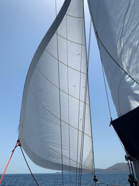 Sailing tour around Lindos with food and drinks - Food, drinks, and the practical comfort level