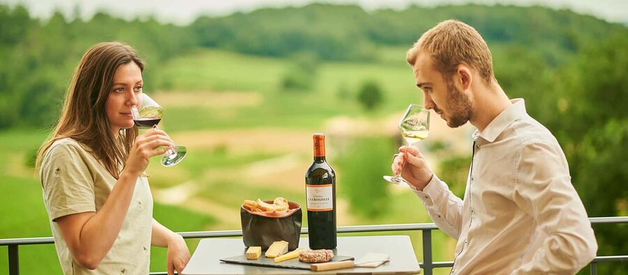 Saint-Emilion: Grand Cru Classé Gourmet Visit - The Traditional Cellar and Saint-Emilion Style