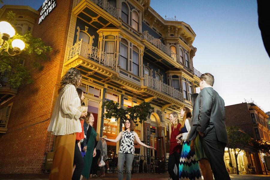 San Diego: Gaslamp Quarter Food & Drink Walking Tour - Why the Gaslamp Quarter makes a good food tour setting