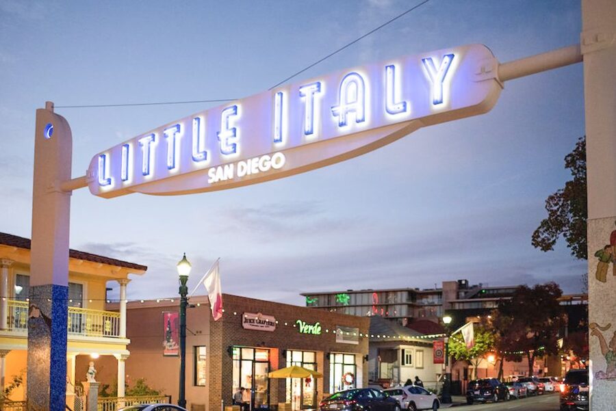 San Diego: Little Italy Food & Drink Walking Tour - Queenstown Public House: a New Zealand twist