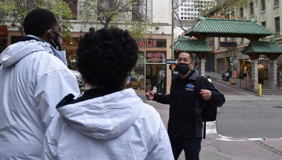 San Francisco: Chinatown Food and History Walking Tour - Old Saint Marys Cathedral and Chinatowns religious story