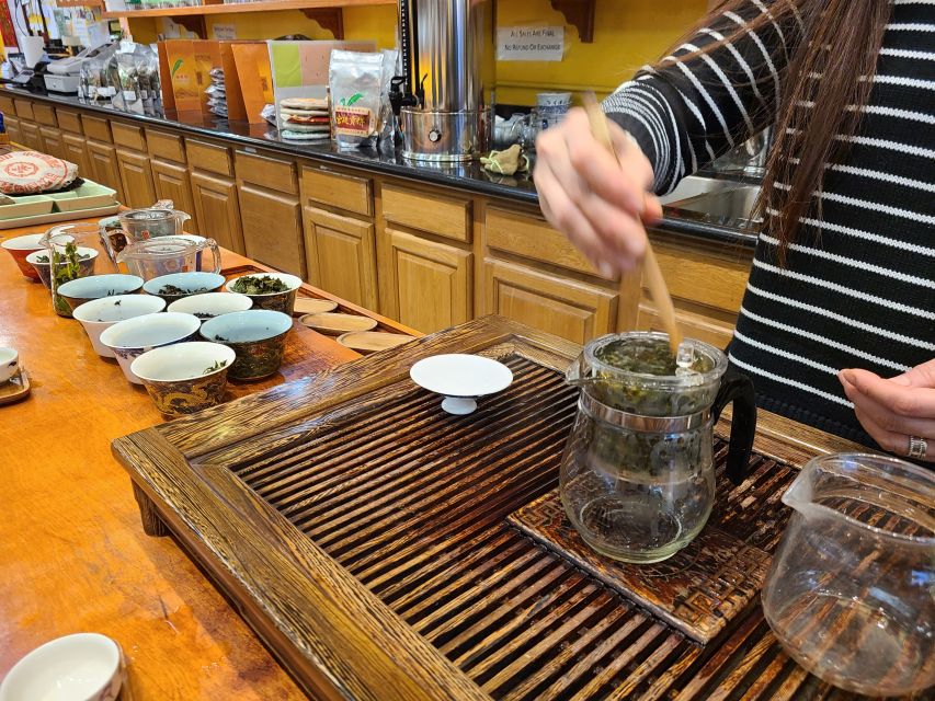San Francisco: Food Walking Tour of Chinatown & North Beach - Practical details before you book