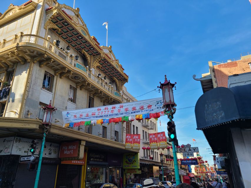 San Francisco: Food Walking Tour of Chinatown & North Beach - The food is plentiful, but the route is the real product