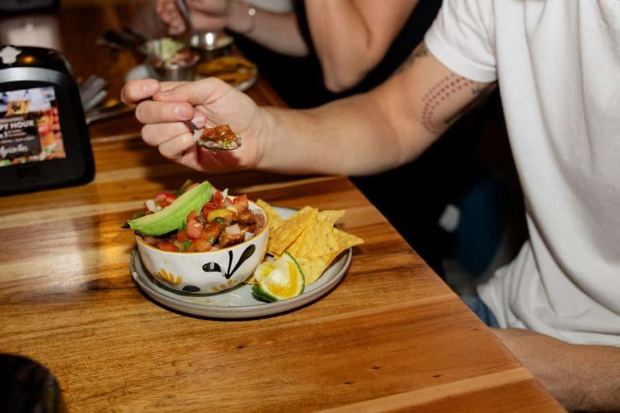 San José: Night Food and Culture Tour with Dinner - Who Should Book This Experience?