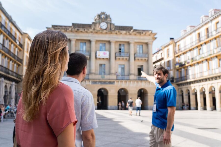 San Sebastian Food Tour: Pintxo Tasting Paired with Wines - Stories About Basque Culture Along the Way
