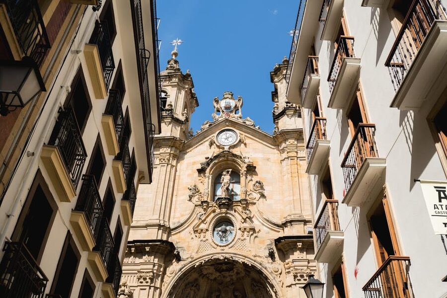San Sebastian Food Tour: Pintxo Tasting Paired with Wines - Who Will Enjoy This Tour Most?