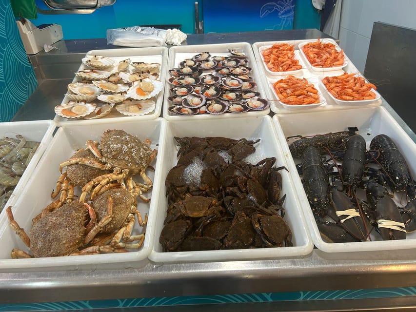 Santiago: Guided Foodie Tour with Drinks, Tapas & Live Music - The best time to book