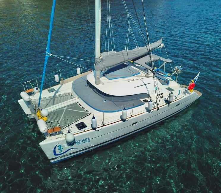 Santorini: Catamaran Cruise with Food and Drinks - Why this cruise works well for a Santorini day