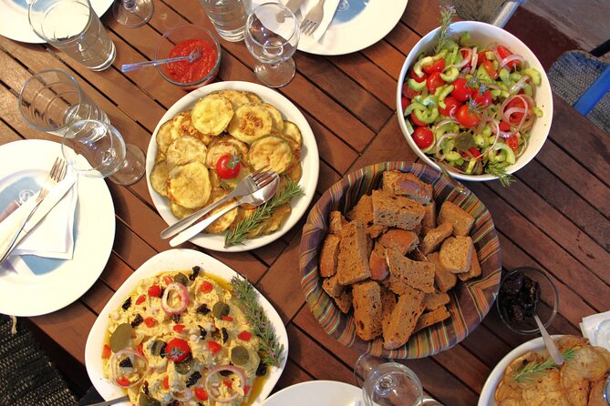Santorini Family Farm Food & Wine Tour with Cooking Class - Transport, group size, and timing