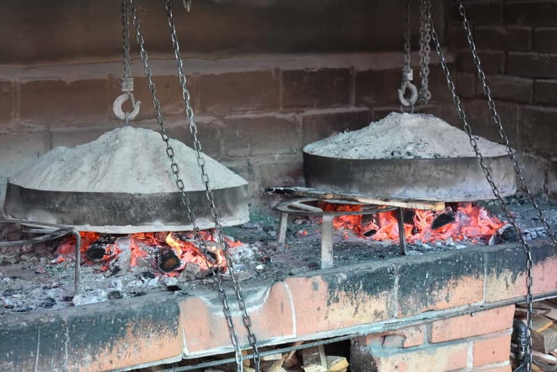 Sarajevo: Sarajevo City Market, Old Town Food Tasting Tour - TipTop, boza, and a pause between dishes