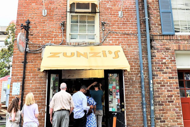 Savannah First Squares Culinary & Cultural Walking Food Tour - Savannah Bee Company and the final sweet note