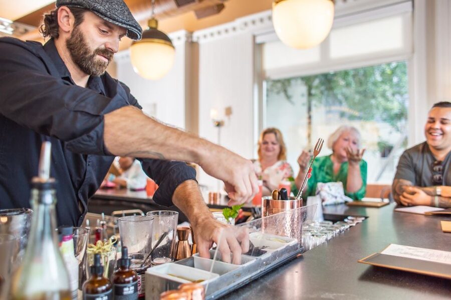 Savannah: Southern and Secret Food Tour - How much food do you really get?