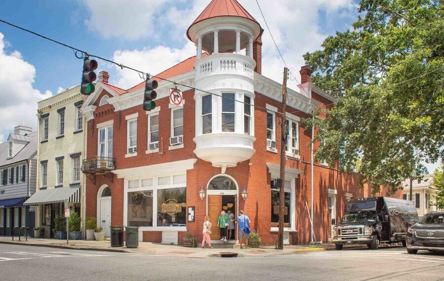 Savannah: Southern and Secret Food Tour - What you may eat along the way