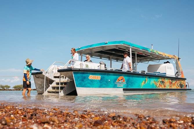 SCENIC AND PREHISTORIC CRUISE - Sparkling Wine & Gourmet Platters - Roebuck Bay and the beach walk