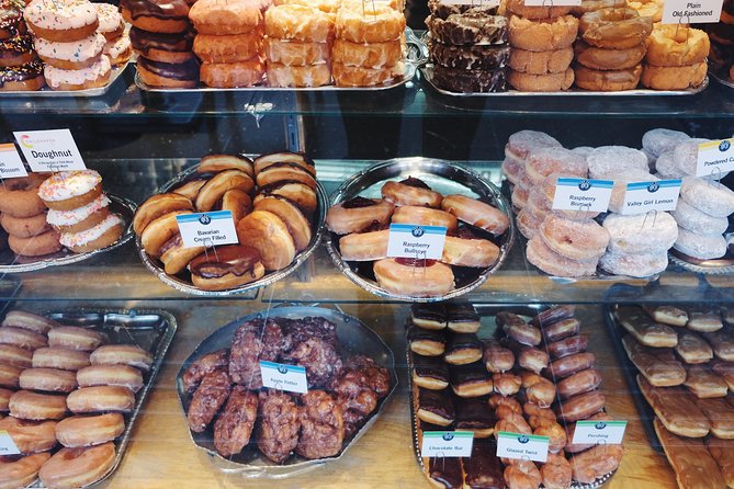 Seattle Delicious Donut Adventure & Walking Food Tour - Starting at Top Pot Doughnuts on Fifth Avenue