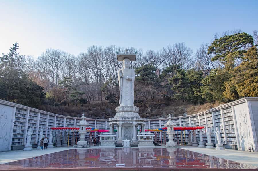 Seoul: Temple & Starfield COEX Mall Gourmet Tour in Gangnam - Timing, Pace, and Possible Drawbacks