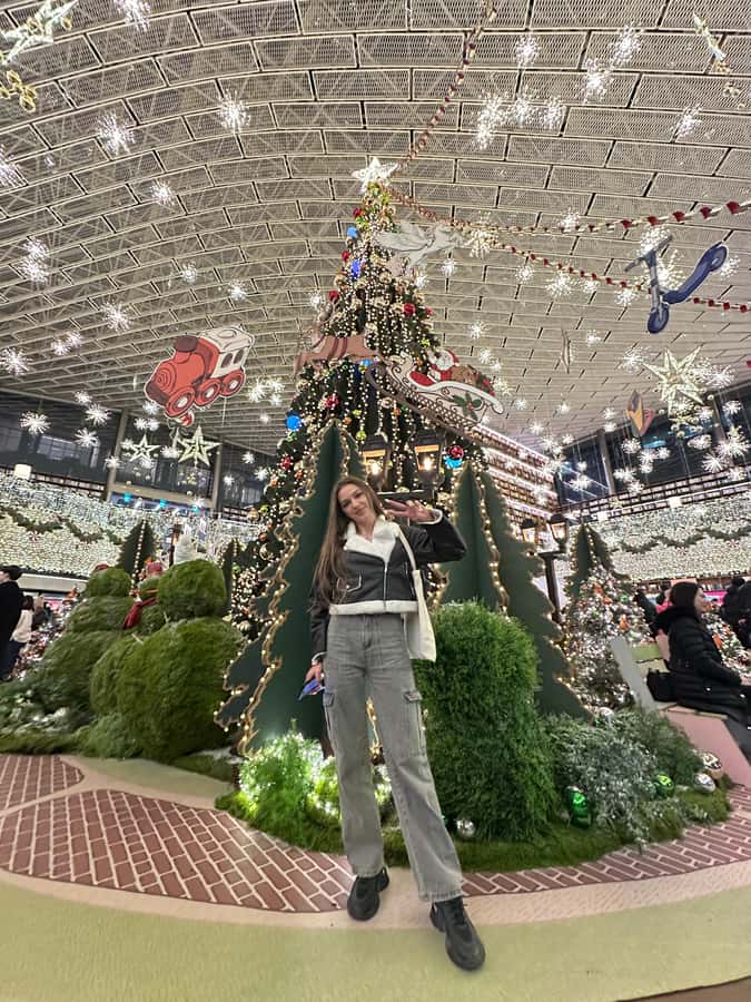 Seoul: Temple & Starfield COEX Mall Gourmet Tour in Gangnam - Meeting Your Guide at Bongeunsa Station