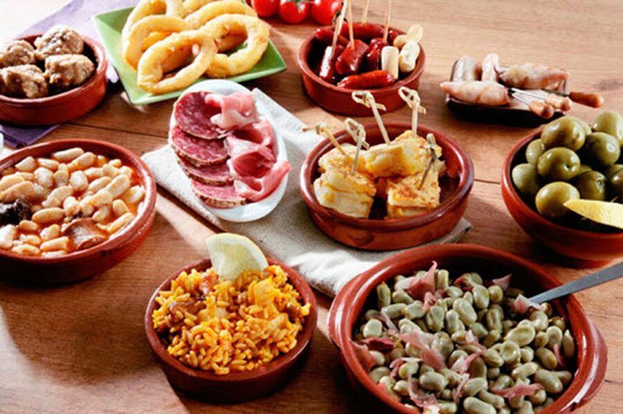 Seville: 3-Hour Tapas Tour by Bike - What the tapas stop adds