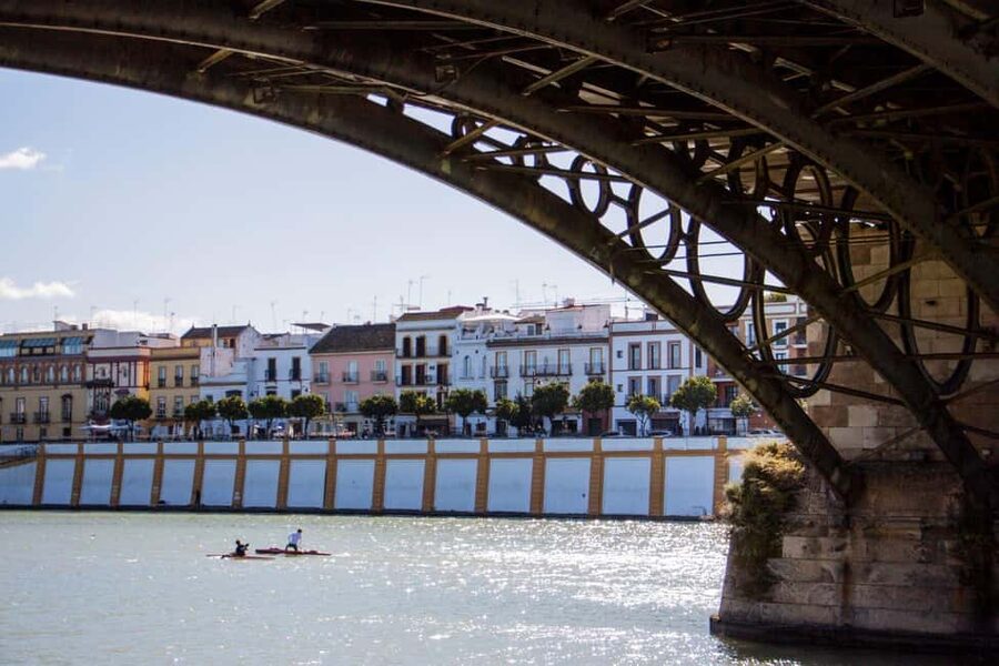 Seville: Food Tour with 10 Tastings of Tapas, Ham, Churros - Seville’s Old Town adds more than scenery