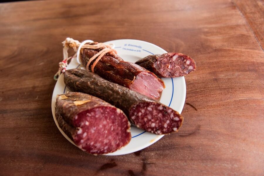 Seville Food Tour with Tapas & Drinks with a Local - The guides make the difference